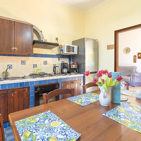 Casa Del Limoneto Di Corrado Fronte 别墅 诺托